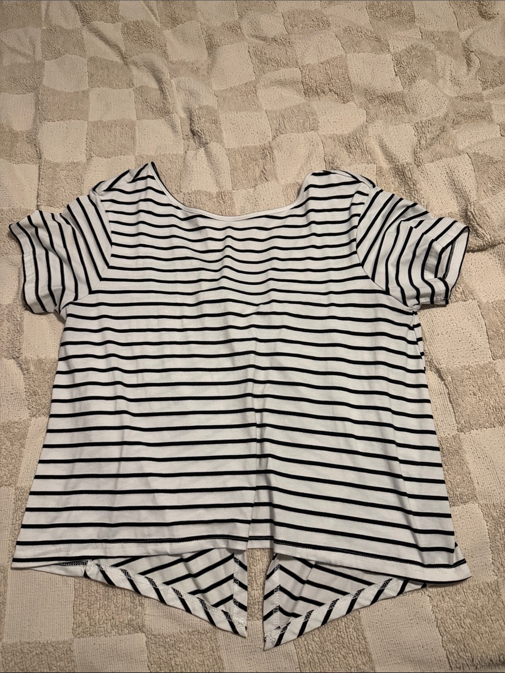 SHEIN Black and White Striped Short Sleeve Top